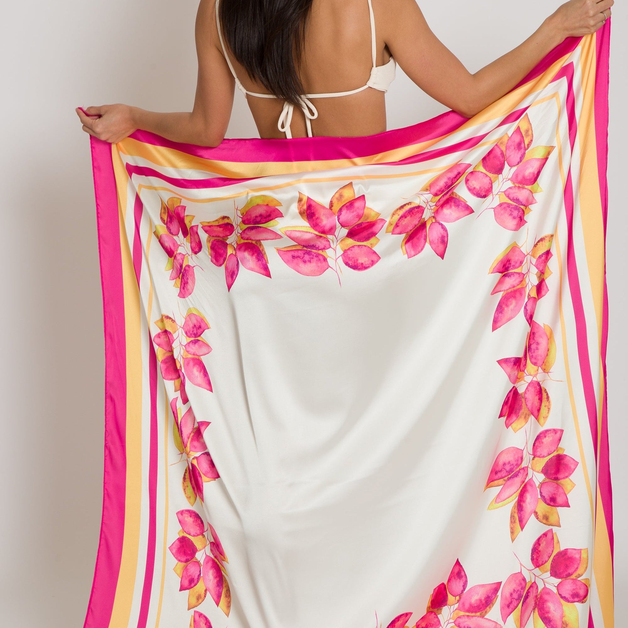 Petalia Cover Up Beeluxxe