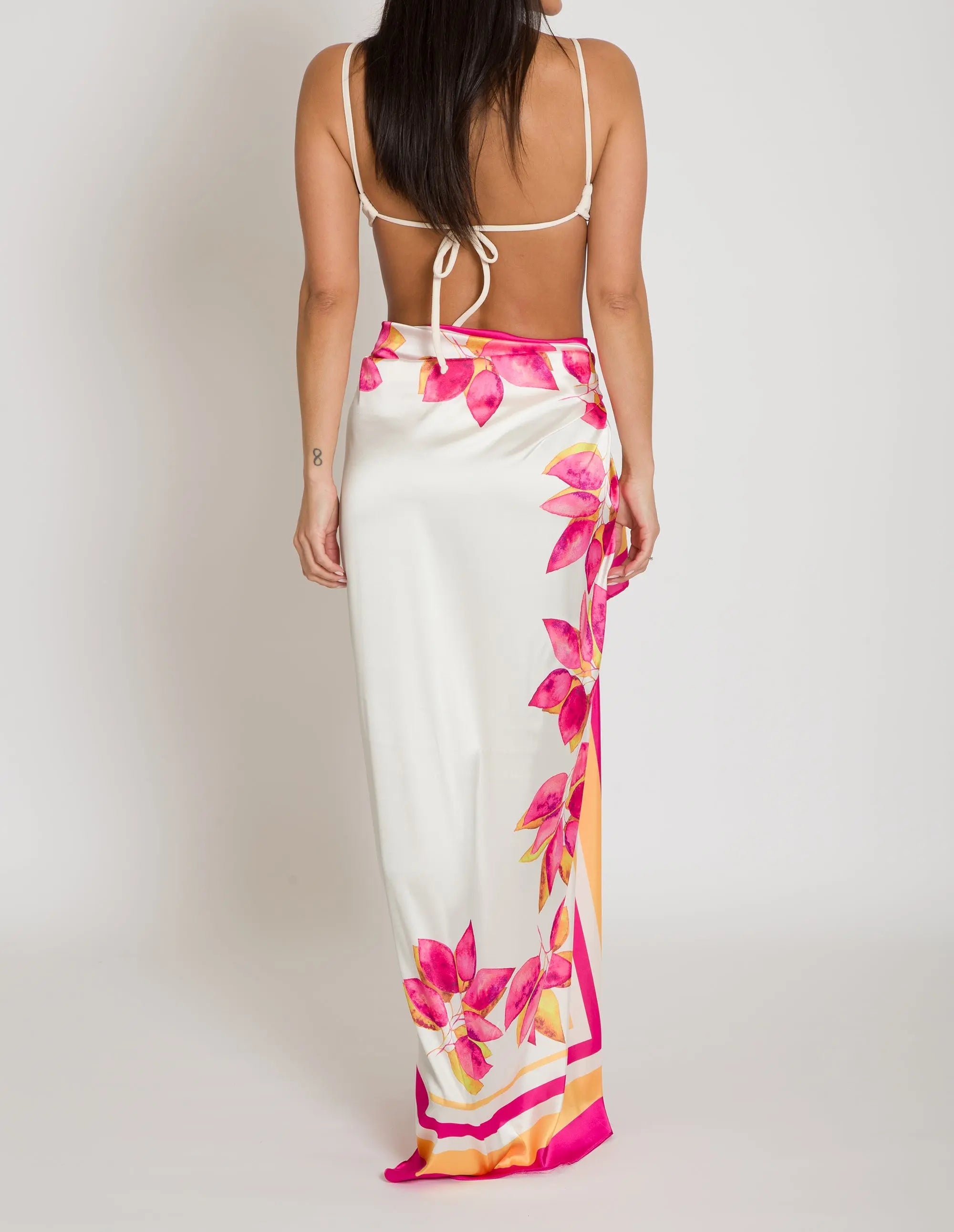 Petalia Cover Up Beeluxxe