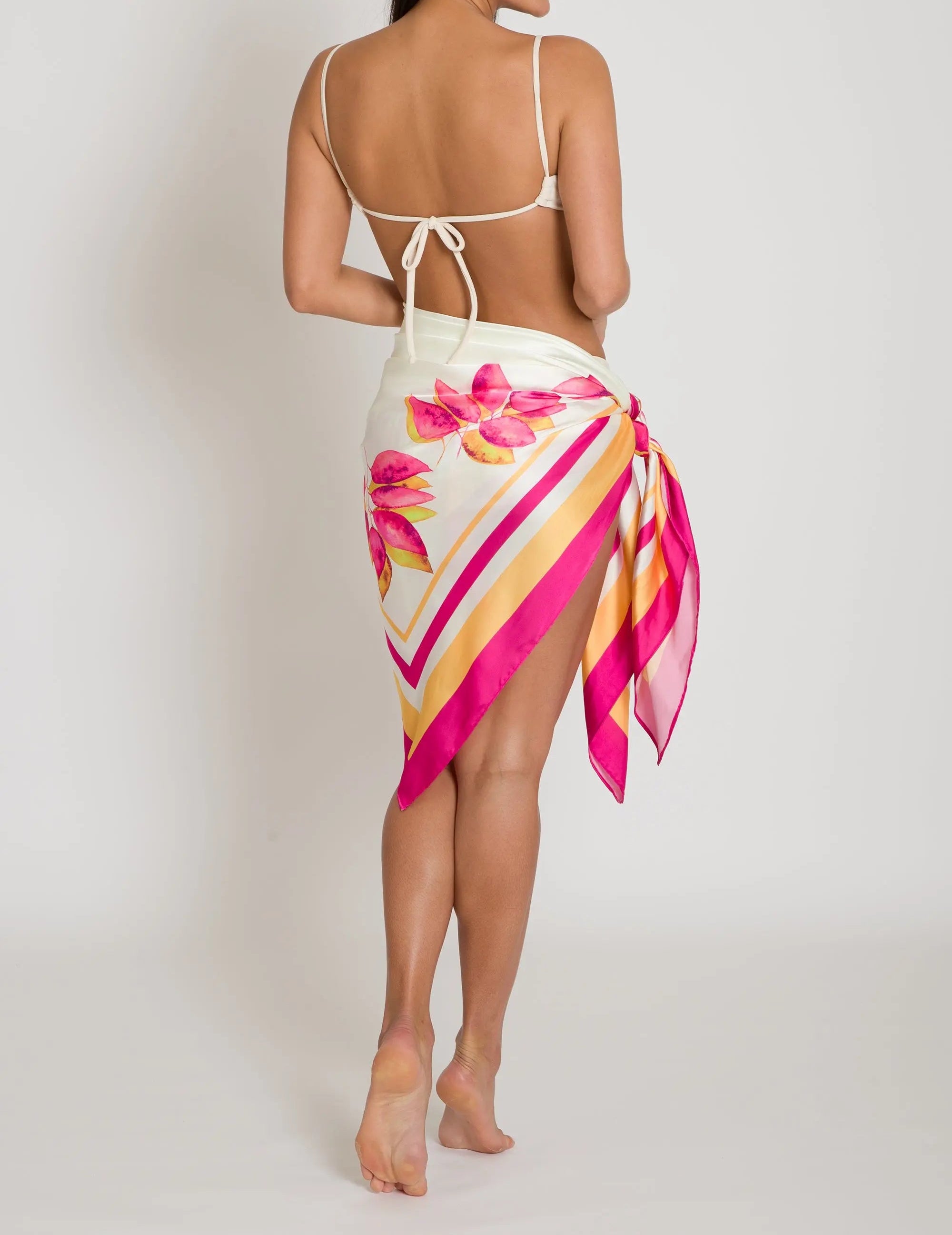 Petalia Cover Up Beeluxxe