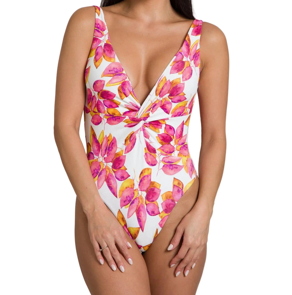Petália Twist One-Piece Swimsuit | Brazilian Luxury Swimwear Beeluxxe