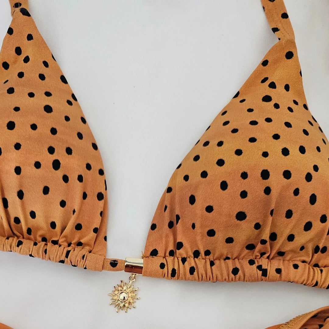 Poá Sol Printed Triangle Bikini Top with Sun Charm Beeluxxe