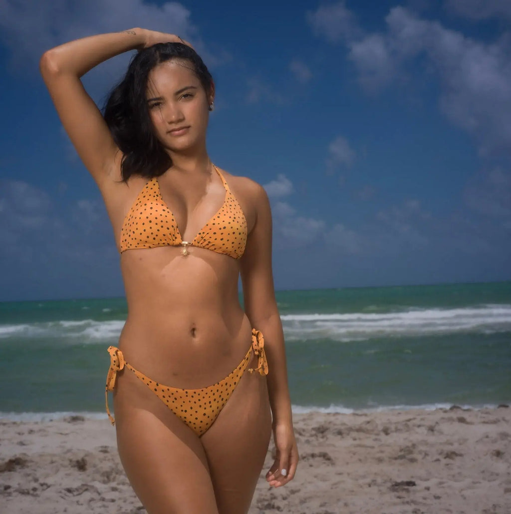 Poá Sol Printed Triangle Bikini Top with Sun Charm Beeluxxe