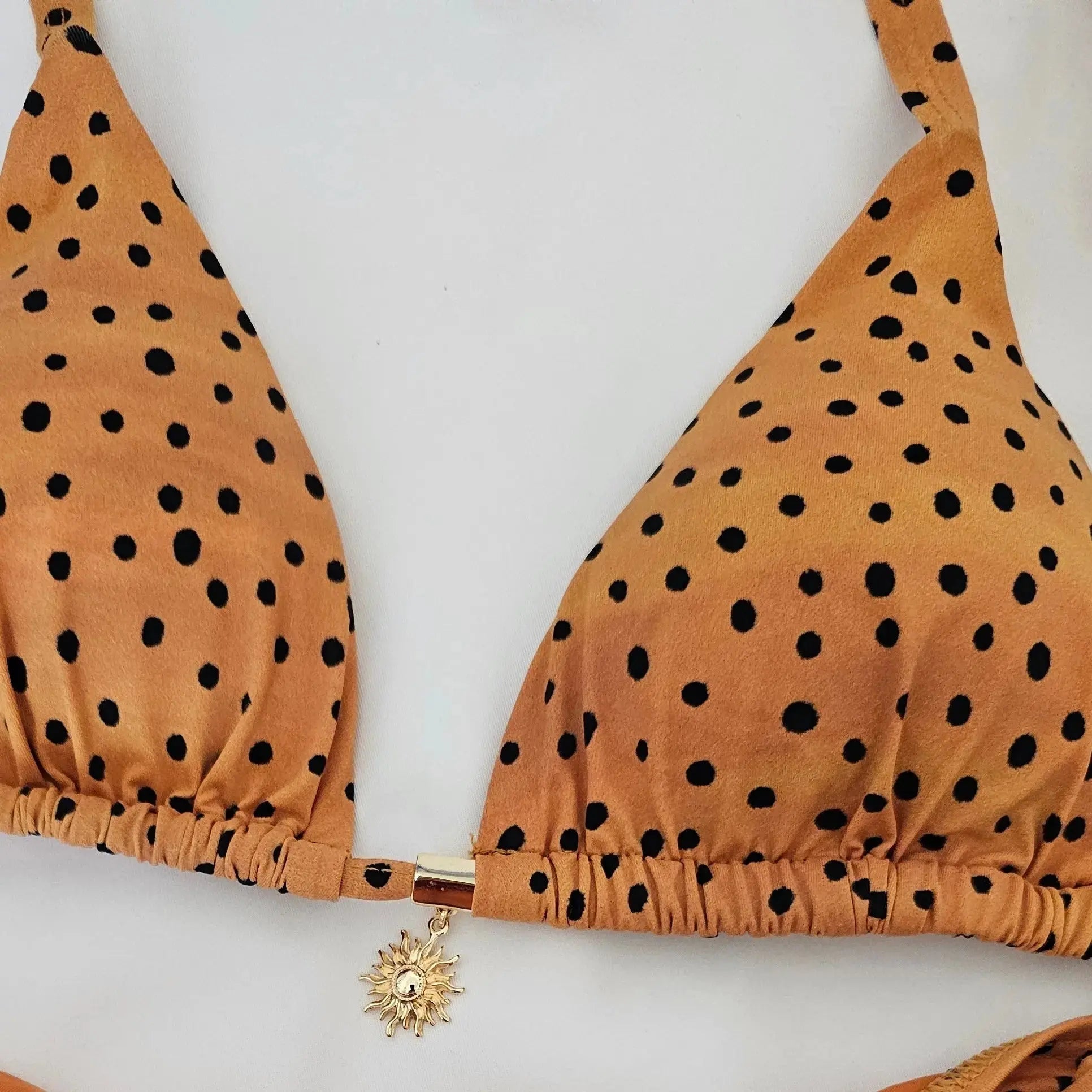 Poá Sol Printed Triangle Bikini Top with Sun Charm Beeluxxe
