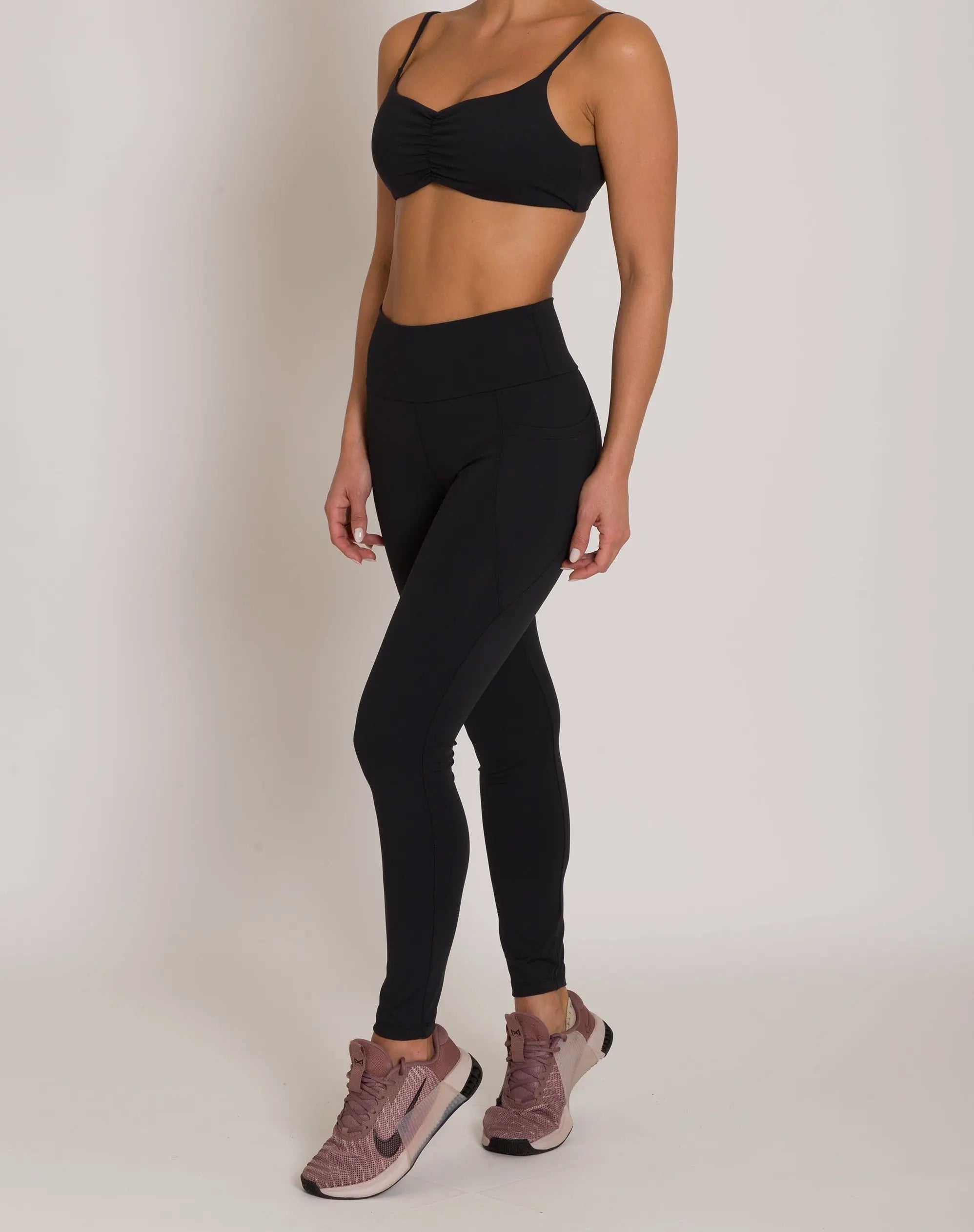 Freedom Sculpt Pocket Leggings — FITMAX Fabric | Made in Brazil | Beeluxxe x B.Vive Beeluxxe