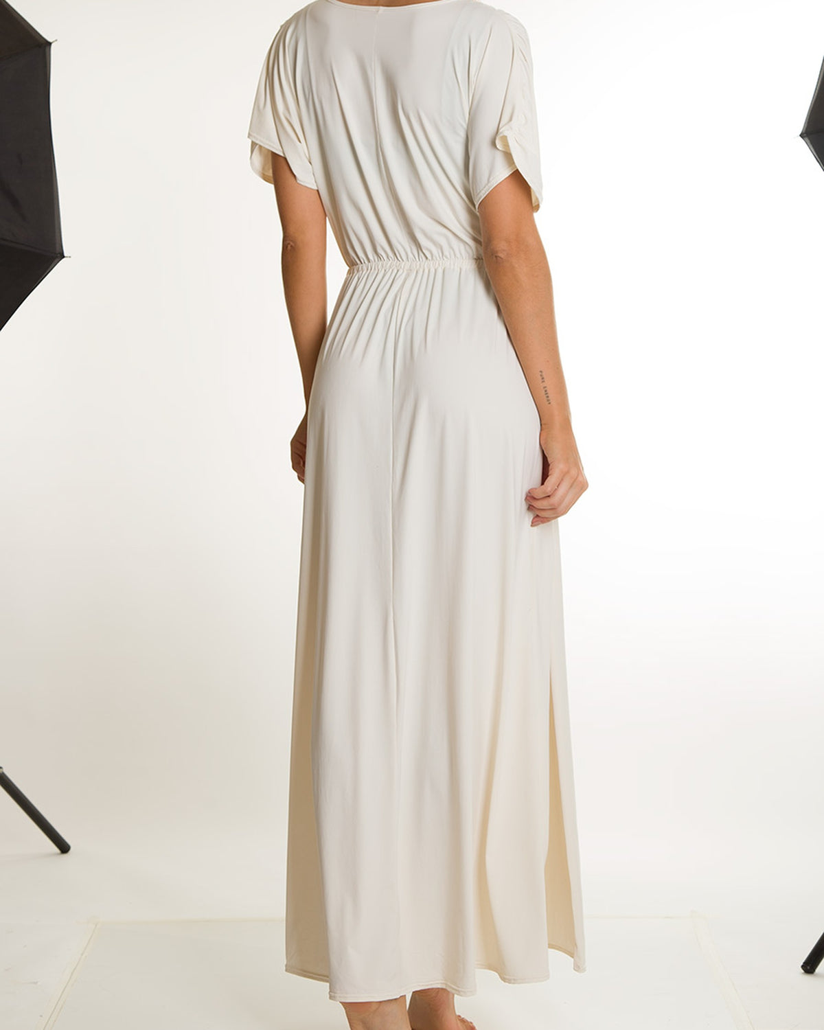 Beeluxxe Serena Resortwear Cover-Up Dress in white, back view