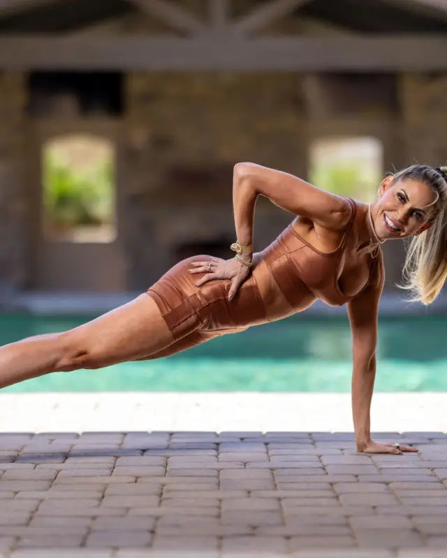 Feel Rib Glow Set for Elegance and Performance in Athletic Wear - activewear