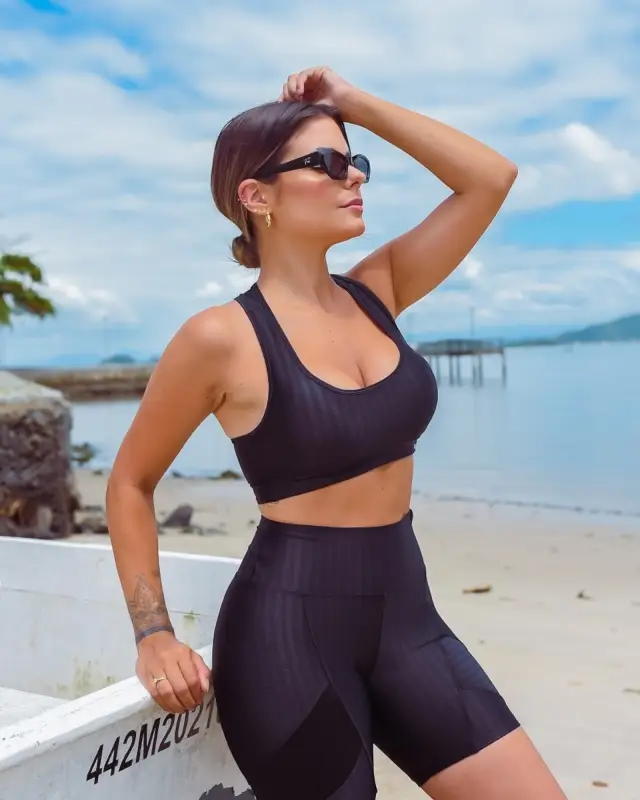 Lumiére Shiny Set – Comfort with a Radiant Touch
