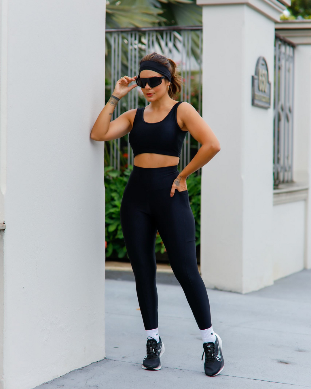 Luxxe Glow Ribbed Soft Women's Fitness Set