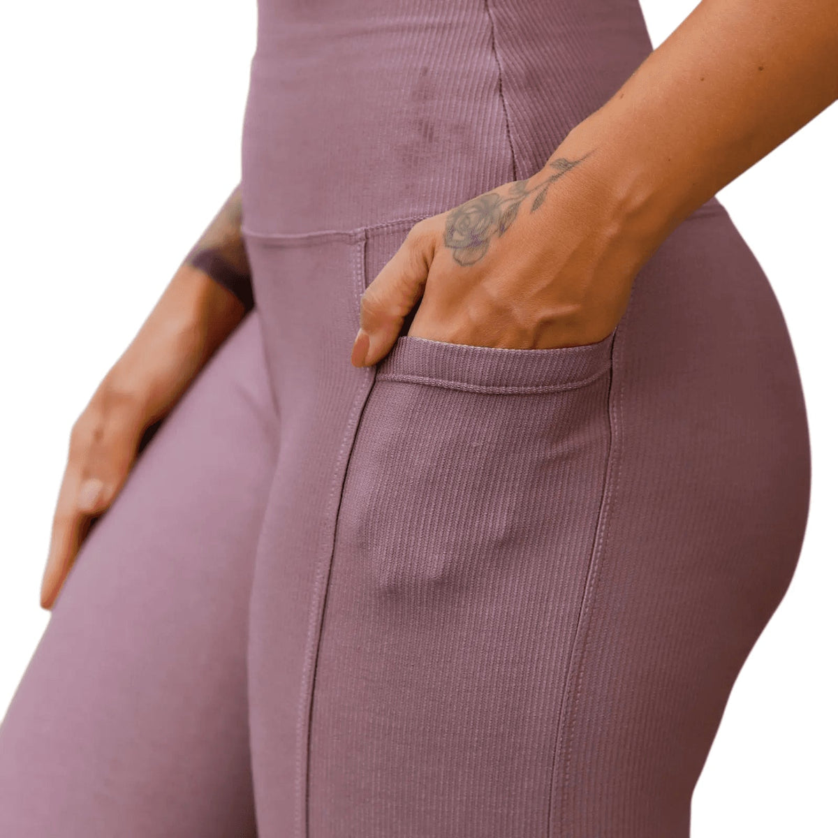 Luxxe Ribbed Women's Legging — Only 1 Left! Beeluxxe
