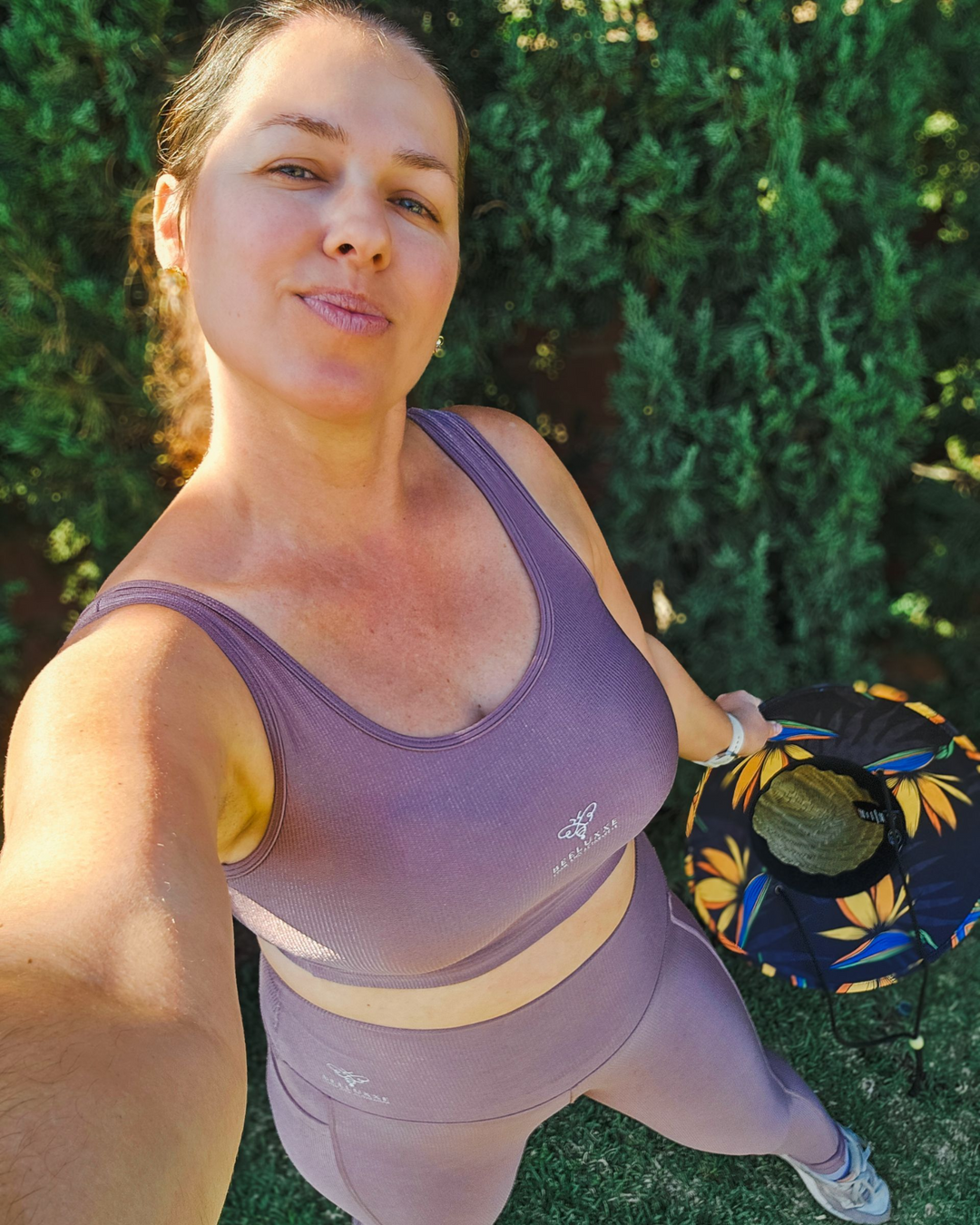 Luxxe Glow Ribbed Soft Women's Fitness Set